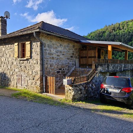 La Maison Des Lucioles Saint-Julien-Boutieres Exteriör bild